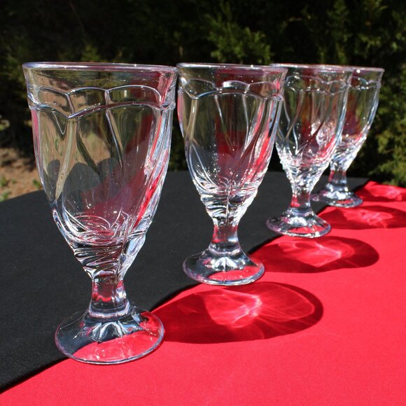 Sweet Swirl Iced Tea Glasses - Picture 1 of 4